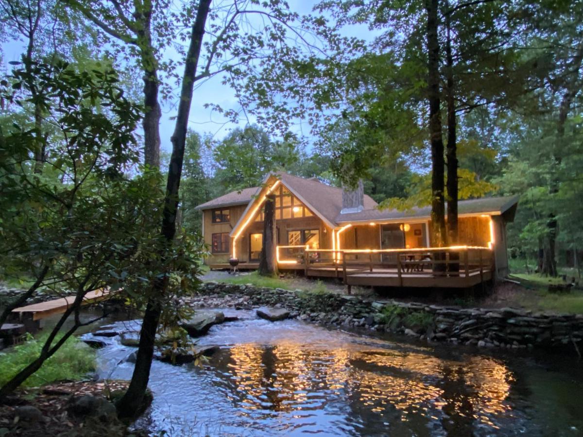 Secluded Chalet On Stream-Mins To Camelback Tannersville Exteriör bild